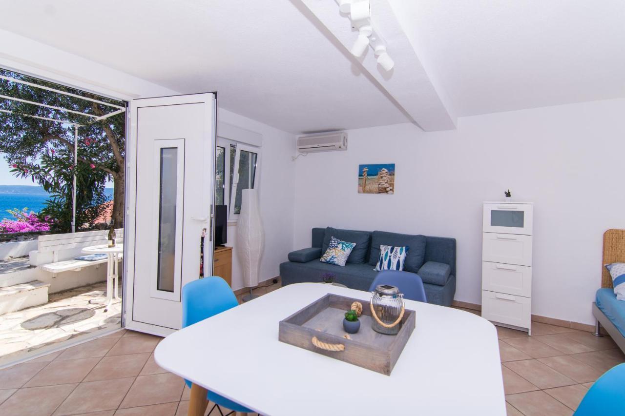 Apartments Lumini Трогир Экстерьер фото