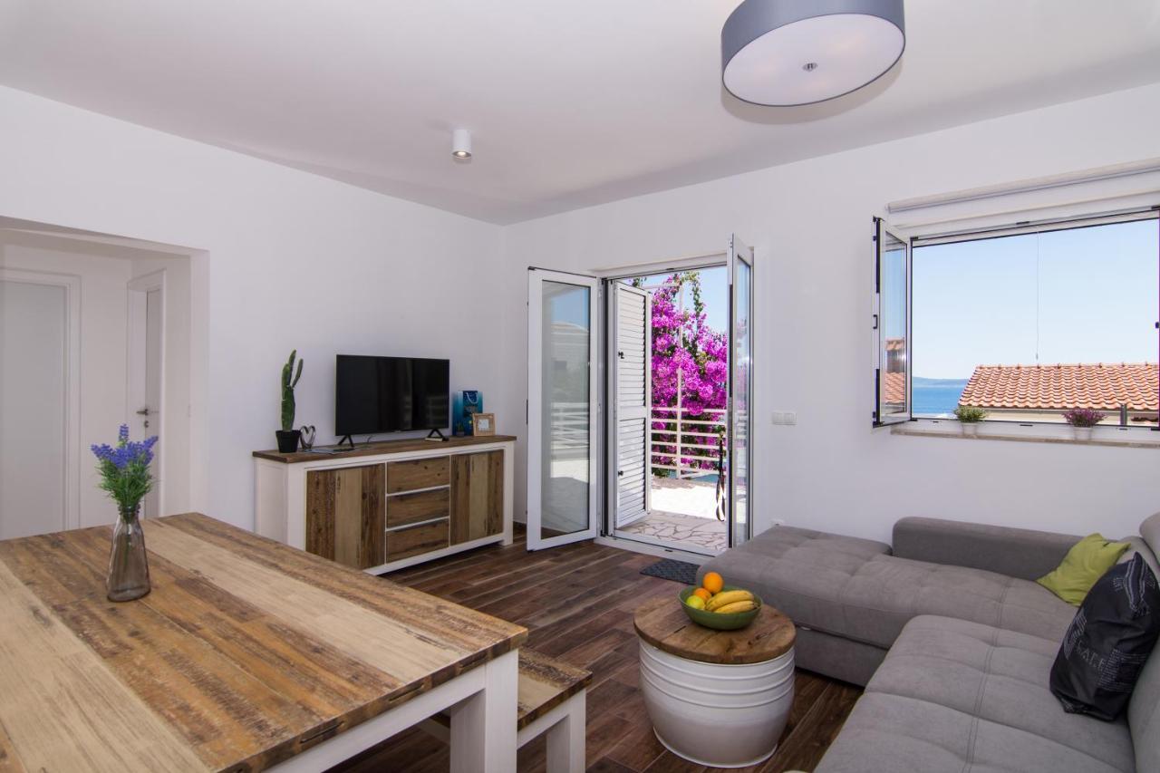 Apartments Lumini Трогир Экстерьер фото