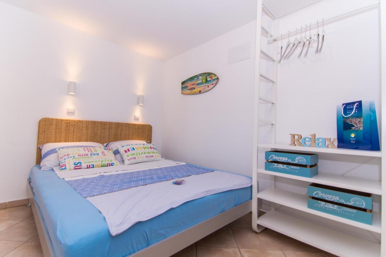 Apartments Lumini Трогир Экстерьер фото